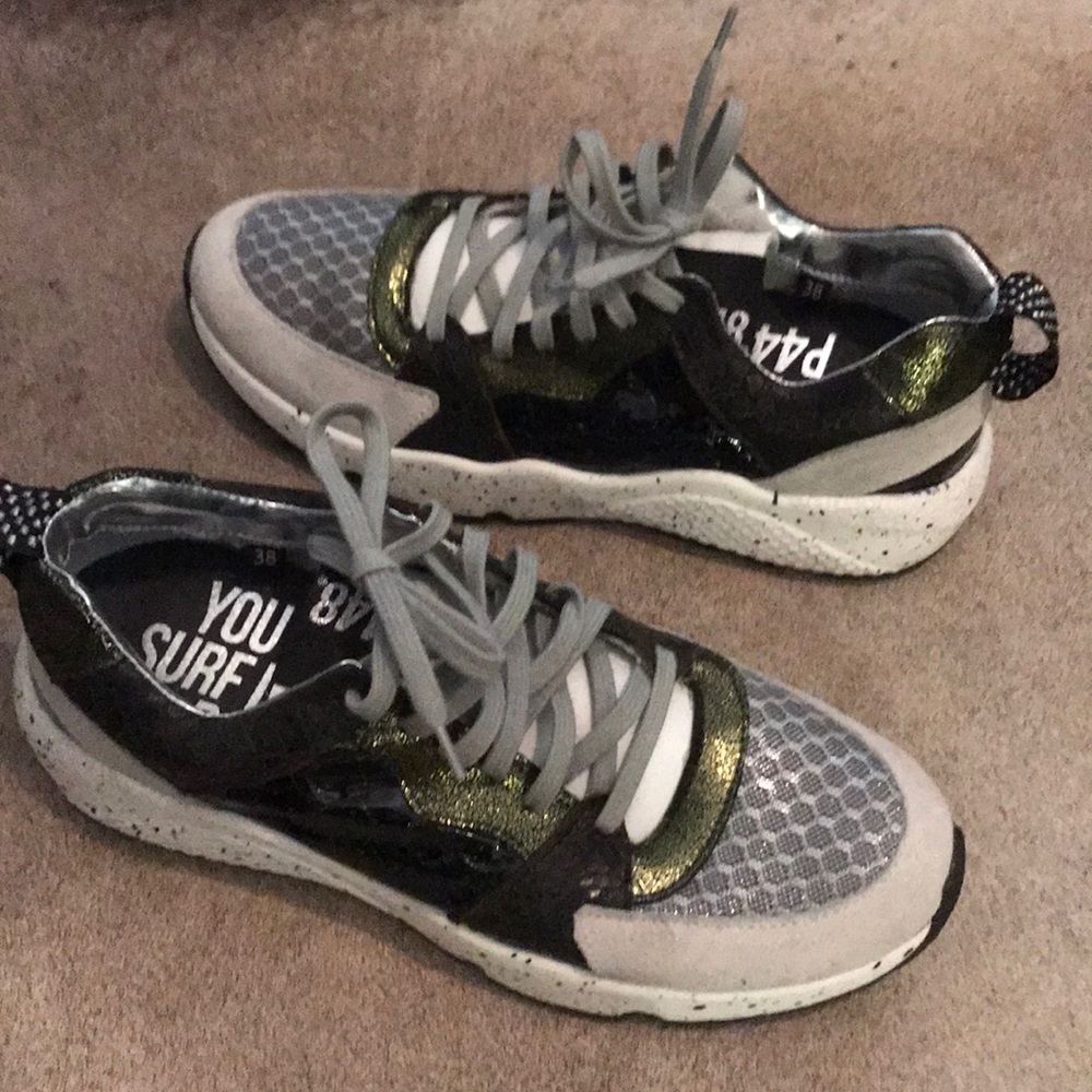 P448 Sneakers
